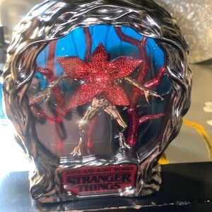 Bath And Bodyworks StrangerThings combo Gift Set wallflower plug-in